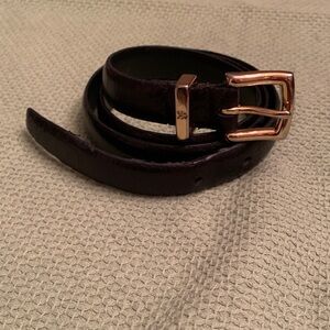 C Klein Classic 5/8” Black Embossed Leather Belt. Leather 35” L M XC Gold Buckle
